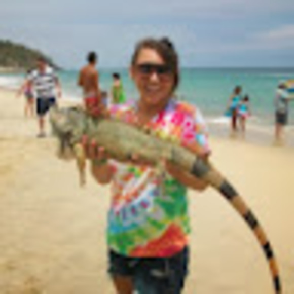 Meet your Posher, Rachel - Picture 1 of 1